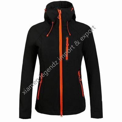Vestuário respirável exterior das mulheres do inverno dos revestimentos impermeáveis funcionais de Softshell