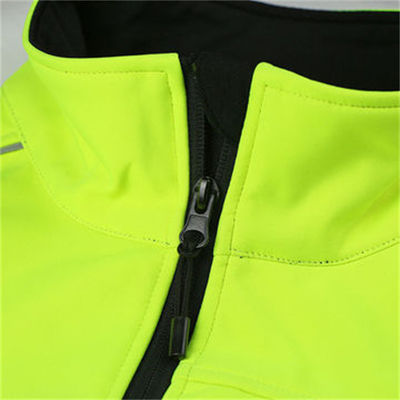 Dos homens impermeáveis dos revestimentos de SEDEX o revestimento de acampamento do inverno Softshell personalizou