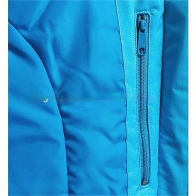 Das mulheres impermeáveis dos revestimentos de Softshell do poliuretano do poliéster SKI Outerwear Outdoor Sport