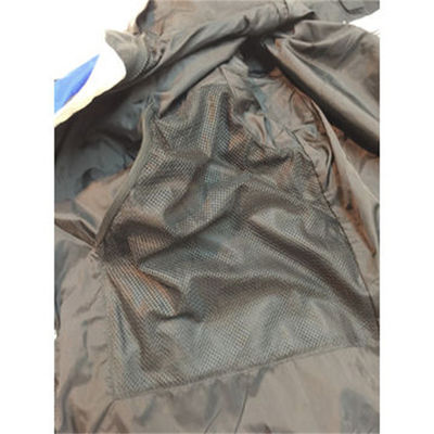 Ski Snow Mens Lightweight Jacket médio dos homens impermeáveis macios dos revestimentos da jaqueta com capa escondida
