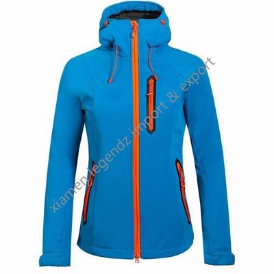 Vestuário respirável exterior das mulheres do inverno dos revestimentos impermeáveis funcionais de Softshell